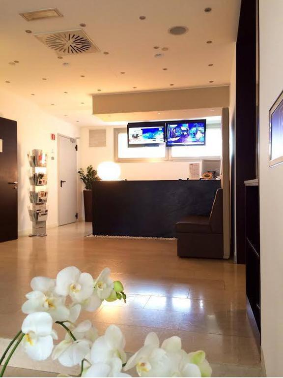 Postumia Hotel Design Oderzo Exterior photo